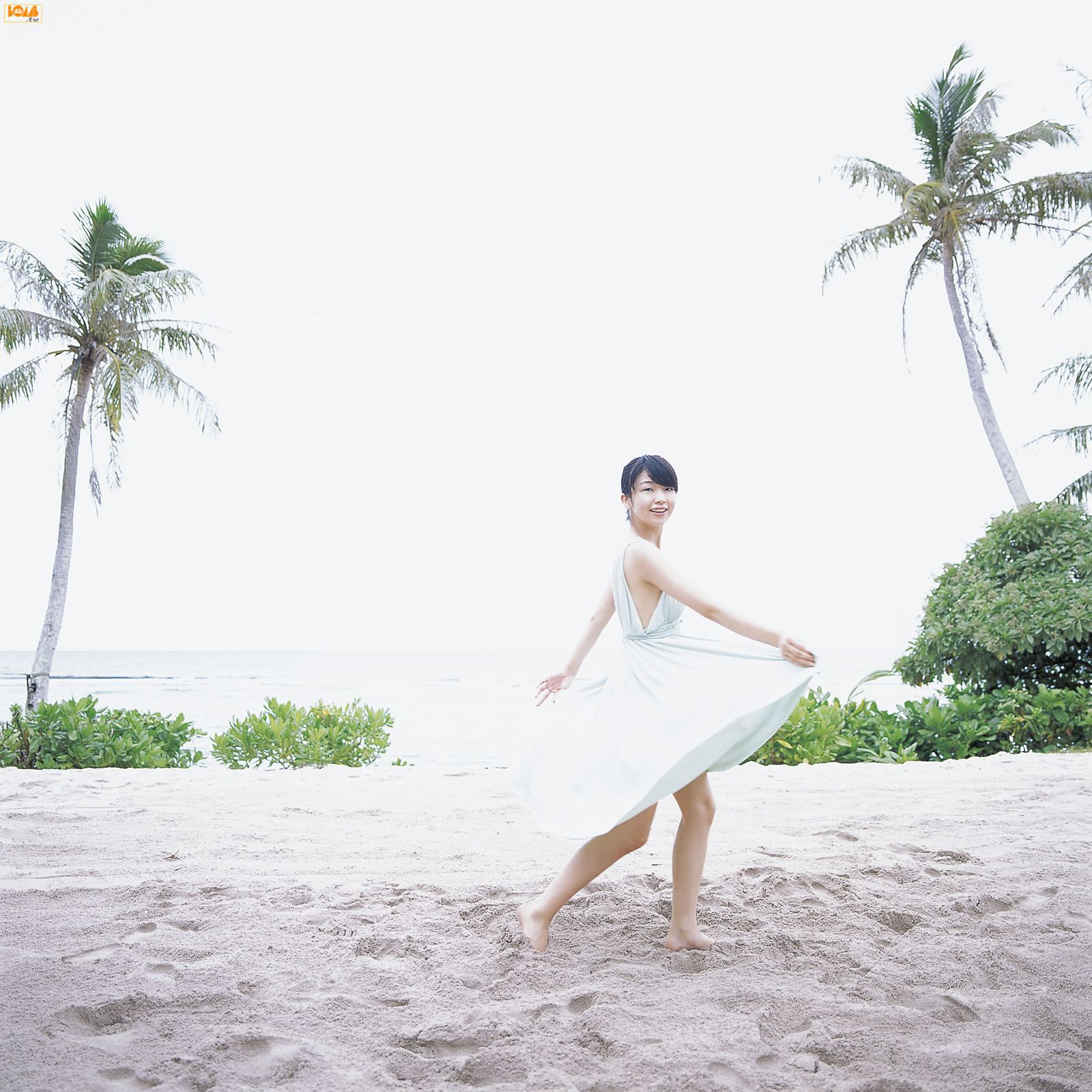 秋山奈  Nana Akiyama Bomb.tv 08年光盘套图